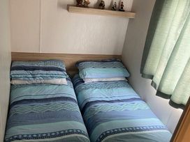Primrose Valley Holiday Park - Holiday Accommodation 6531 - North Yorkshire (incl. Whitby) - 1189015 - thumbnail photo 2