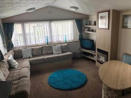 Primrose Valley Holiday Park - Holiday Accommodation 6531 - North Yorkshire (incl. Whitby) - 1189015 - thumbnail photo 10