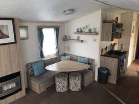 Primrose Valley Holiday Park - Holiday Accommodation 6531 - North Yorkshire (incl. Whitby) - 1189015 - thumbnail photo 11