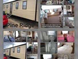 Primrose Valley Holiday Park - Holiday Accommodation 6531 - North Yorkshire (incl. Whitby) - 1189015 - thumbnail photo 16