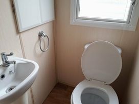 Coastfield Holiday Village - Holiday Accommodation 66 - Lincolnshire - 1189019 - thumbnail photo 5
