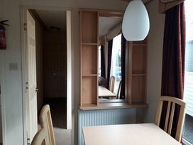 Coastfield Holiday Village - Holiday Accommodation 66 - Lincolnshire - 1189019 - thumbnail photo 8