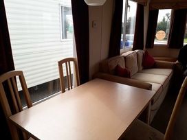 Coastfield Holiday Village - Holiday Accommodation 66 - Lincolnshire - 1189019 - thumbnail photo 10