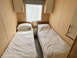 Waterside, Paignton - Holiday Accommodation 663 - Devon - 1189023 - thumbnail photo 13