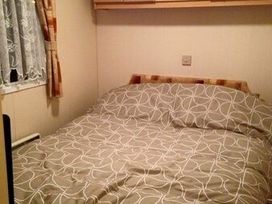 Kingfisher Caravan Park - Holiday Accommodation 6636 - Lincolnshire - 1189027 - thumbnail photo 8
