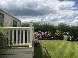 Durdle Door Holiday Park - Holiday Accommodation 6681 - Dorset - 1189029 - thumbnail photo 8
