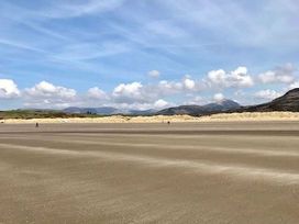 Greenacres Holiday Park - Holiday Accommodation 6757 - North Wales - 1189031 - thumbnail photo 19