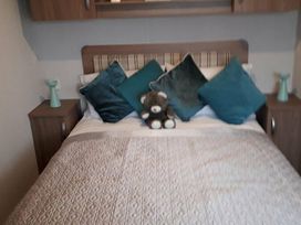 Primrose Valley Holiday Park - Holiday Accommodation 6836 - North Yorkshire (incl. Whitby) - 1189043 - thumbnail photo 7