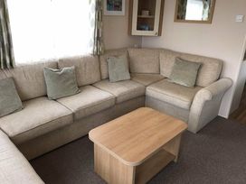 Waterside Bowleaze Cove Holiday Park - Holiday Accommodation 6859 - Dorset - 1189045 - thumbnail photo 12