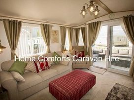 Golden Gate Holiday Centre - Holiday Accommodation 6959 - North Wales - 1189049 - thumbnail photo 2