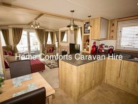 Golden Gate Holiday Centre - Holiday Accommodation 6959 - North Wales - 1189049 - thumbnail photo 6