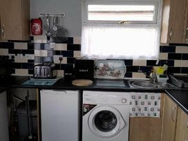 Mablethorpe Chalet Park - Holiday Accommodation 6991 - Lincolnshire - 1189054 - thumbnail photo 5