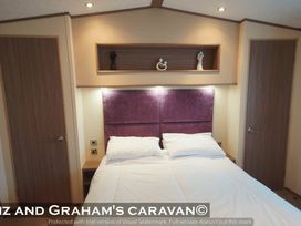 Golden Sands Kinmel Bay - Holiday Accommodation 700 - North Wales - 1189057 - thumbnail photo 2
