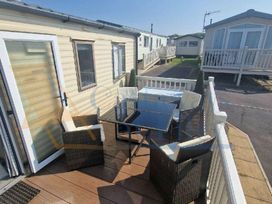 Reighton Sands Holiday Park - Holiday Accommodation 7102 - North Yorkshire (incl. Whitby) - 1189063 - thumbnail photo 4