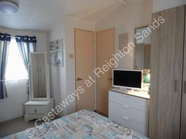 Reighton Sands Holiday Park - Holiday Accommodation 7102 - North Yorkshire (incl. Whitby) - 1189063 - thumbnail photo 11
