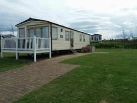 Seton Sands Caravan Park - Holiday Accommodation 7113 - Scottish Lowlands - 1189064 - thumbnail photo 1
