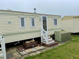 Cherry Tree Holiday Park - Holiday Accommodation 7184 - Norfolk - 1189070 - thumbnail photo 17