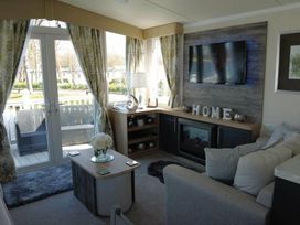 Haggerston Castle - Holiday Accommodation 7202 - Scottish Lowlands - 1189073 - thumbnail photo 6
