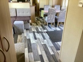 Southview Holiday Park - Holiday Accommodation 7251 - Lincolnshire - 1189075 - thumbnail photo 6