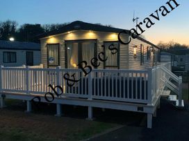 Kiln Park Holiday Park - Holiday Accommodation 7267 - South Wales - 1189077 - thumbnail photo 2