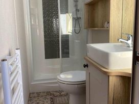 Kiln Park Holiday Park - Holiday Accommodation 7267 - South Wales - 1189077 - thumbnail photo 7