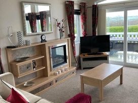 White Acres Holiday Park - Holiday Accommodation 7412 - Cornwall - 1189084 - thumbnail photo 2