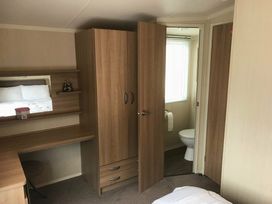 Kiln Park Holiday Park - Holiday Accommodation 7425 - South Wales - 1189086 - thumbnail photo 4