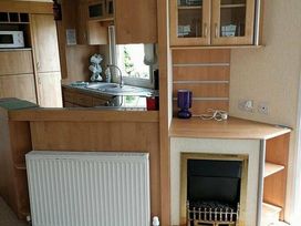 Hayling Island Holiday Park - Meadow Bay Villages - Holiday Accommodation 7463 - Hampshire - 1189087 - thumbnail photo 3