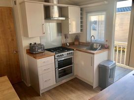 Tattershall Lakes Country Park - Holiday Accommodation 7565 - Lincolnshire - 1189093 - thumbnail photo 4
