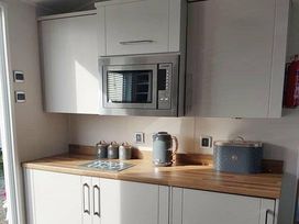 Tattershall Lakes Country Park - Holiday Accommodation 7565 - Lincolnshire - 1189093 - thumbnail photo 6