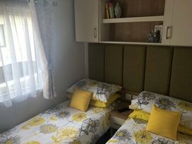 Tattershall Lakes Country Park - Holiday Accommodation 7565 - Lincolnshire - 1189093 - thumbnail photo 10