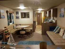 Devon Cliffs Holiday Park - Holiday Accommodation 7643 - Devon - 1189096 - thumbnail photo 1