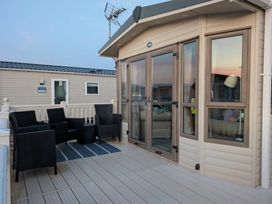 Greenacres Holiday Park - Holiday Accommodation 7656 - North Wales - 1189098 - thumbnail photo 1