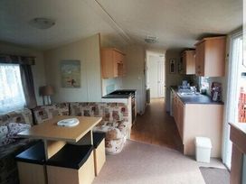 Clarach Bay Holiday Village - Holiday Accommodation 7666 - Mid Wales - 1189099 - thumbnail photo 4
