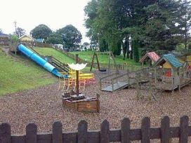 Looe Bay Holiday Park - Holiday Accommodation 772 - Devon - 1189101 - thumbnail photo 15