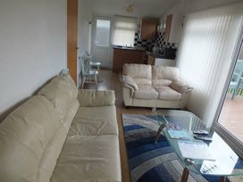 Hoburne Cotswolds - Holiday Accommodation 7769 - Somerset & Wiltshire - 1189103 - thumbnail photo 1