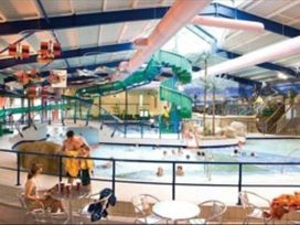 Trecco Bay - Holiday Accommodation 7817 - Somerset & Wiltshire - 1189110 - thumbnail photo 13