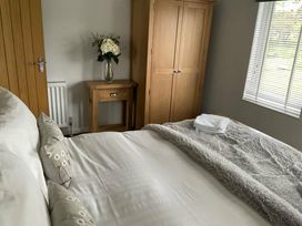 White Acres Holiday Park - Holiday Accommodation 7852 - Cornwall - 1189112 - thumbnail photo 9