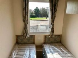 Kingfisher Caravan Park - Holiday Accommodation 7881 - Lincolnshire - 1189113 - thumbnail photo 8