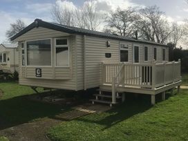 Kiln Park Holiday Park - Holiday Accommodation 7936 - South Wales - 1189119 - thumbnail photo 1