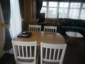 Kingfisher Caravan Park - Holiday Accommodation 809 - Lincolnshire - 1189127 - thumbnail photo 1