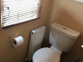 Wild Duck Holiday Park - Holiday Accommodation 8097 - Norfolk - 1189129 - thumbnail photo 4