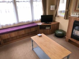 Wild Duck Holiday Park - Holiday Accommodation 8097 - Norfolk - 1189129 - thumbnail photo 7