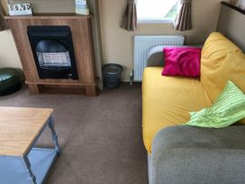 Wild Duck Holiday Park - Holiday Accommodation 8097 - Norfolk - 1189129 - thumbnail photo 8