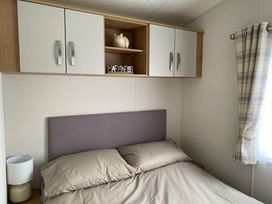 Swanage Bay View - Holiday Accommodation 8104 - Dorset - 1189131 - thumbnail photo 9