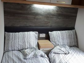 Blue Dolphin Holiday Park - Holiday Accommodation 8128 - North Yorkshire (incl. Whitby) - 1189134 - thumbnail photo 6