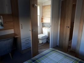 Blue Dolphin Holiday Park - Holiday Accommodation 8128 - North Yorkshire (incl. Whitby) - 1189134 - thumbnail photo 8
