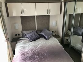 Seashore Holiday Park - Holiday Accommodation 8168 - Norfolk - 1189137 - thumbnail photo 6