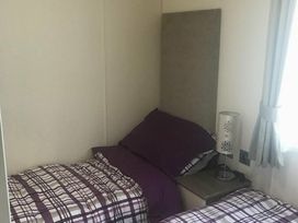 Seashore Holiday Park - Holiday Accommodation 8168 - Norfolk - 1189137 - thumbnail photo 10