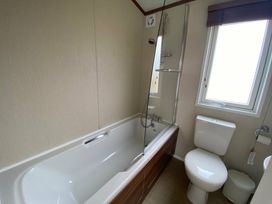 Perran Sands - Holiday Accommodation 8182 - Cornwall - 1189138 - thumbnail photo 9